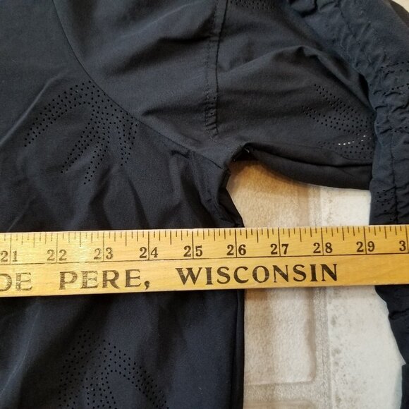 ✅Nanette Lepore Activewear Windbreaker Jacket Black Perforated Women's Size 2X - Picture 13 of 16